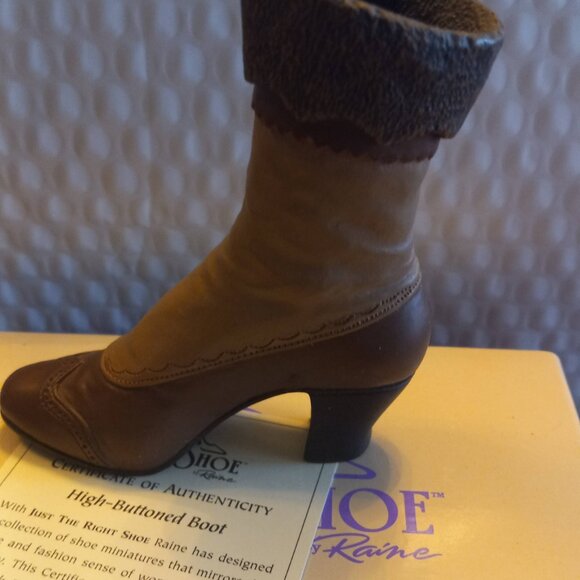 Just The Right Shoe  By Raine High Button Boot  Mini Figurine 25034 - Picture 5 of 9